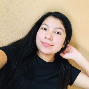 Meet your Posher, Gaby